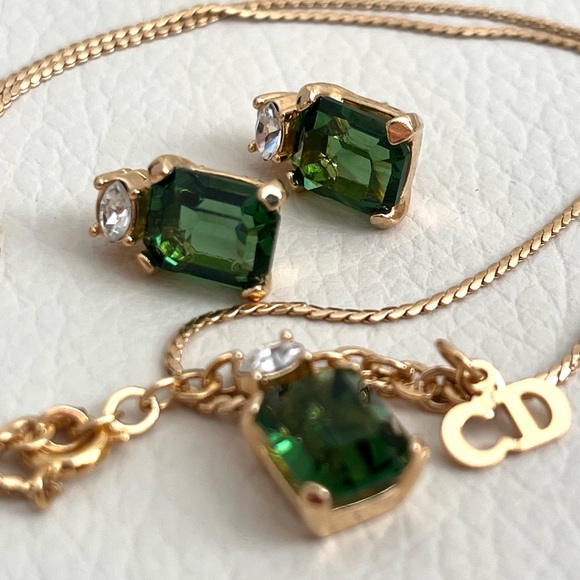 Vintage Christian Dior Green Rhinestone Prong Necklace 14k Gold Post Earring Set - Picture 1 of 12